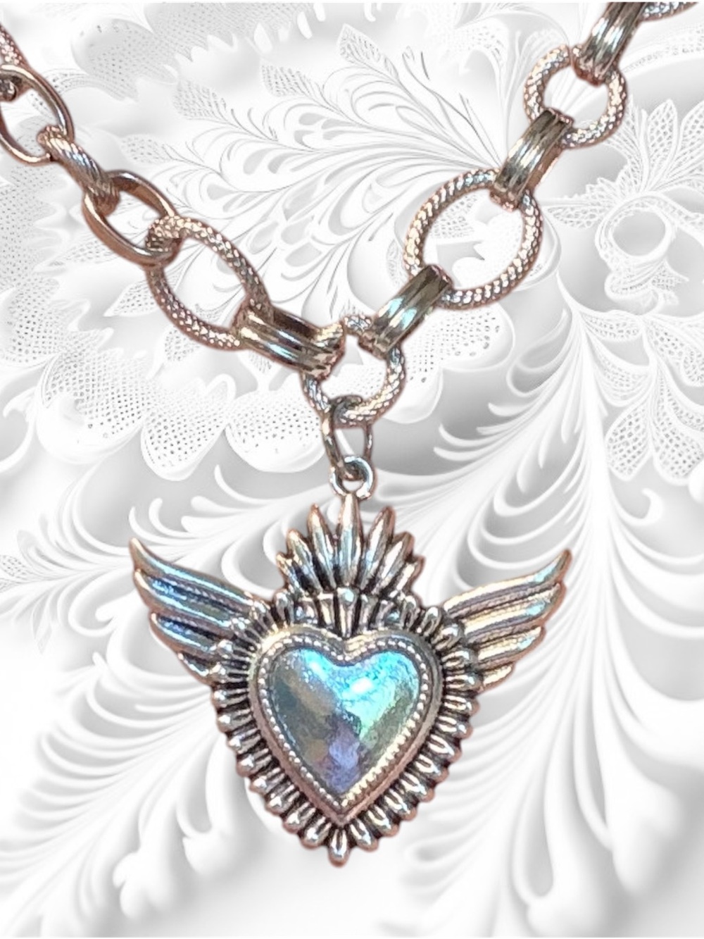 Silver Heart Wing Pendant Necklace Jewelry - Picture 6 of 6